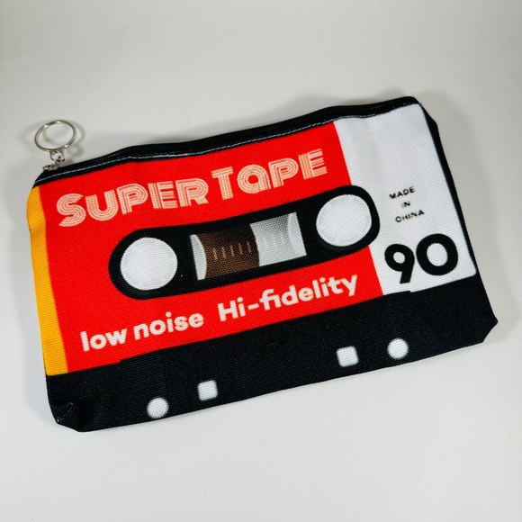 Super cool super tape, cassette shaped cosmetic make up zippered bag - Picture 3 of 5